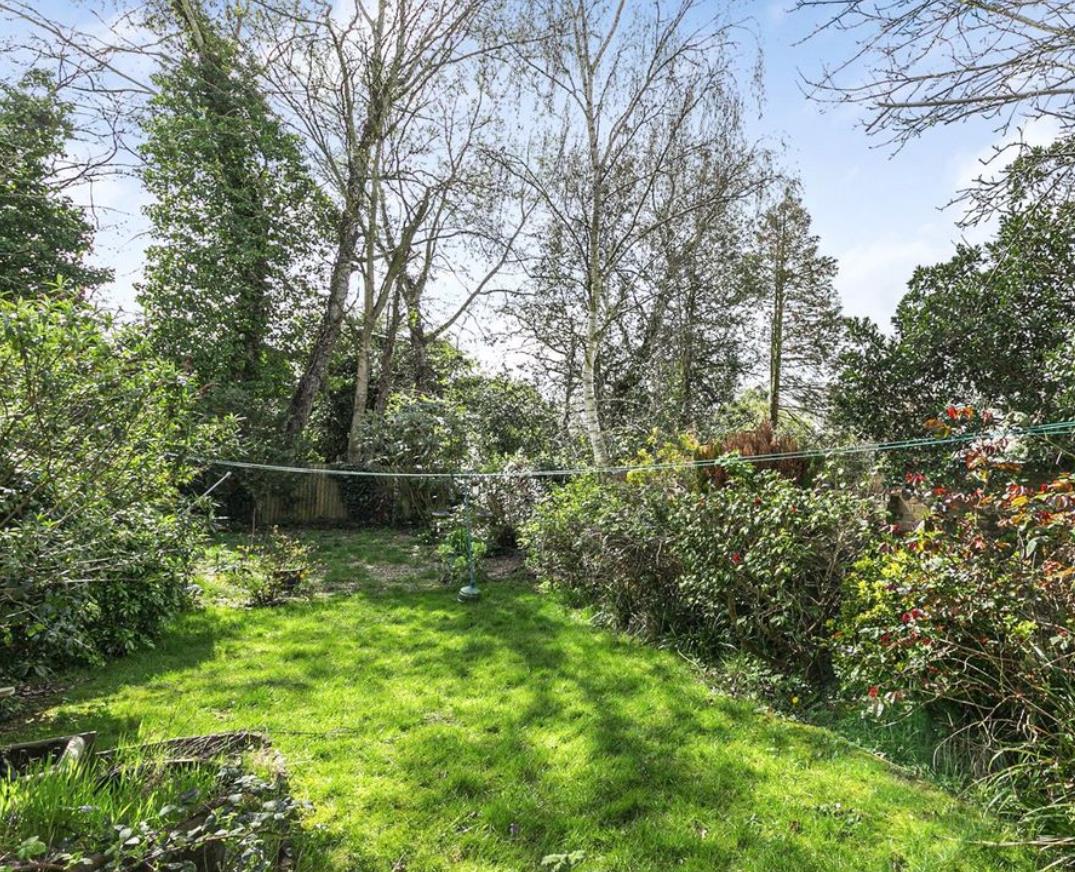 Hale Drive, London